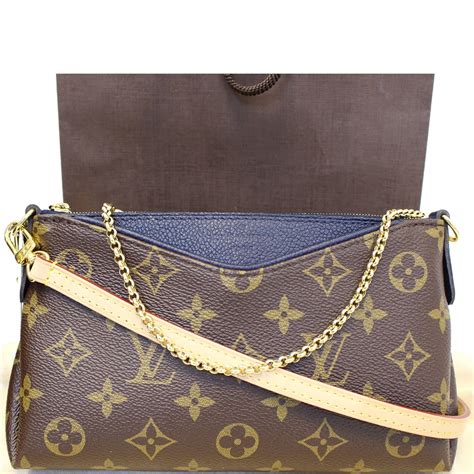 louis vuitton clutch crossbody bag.